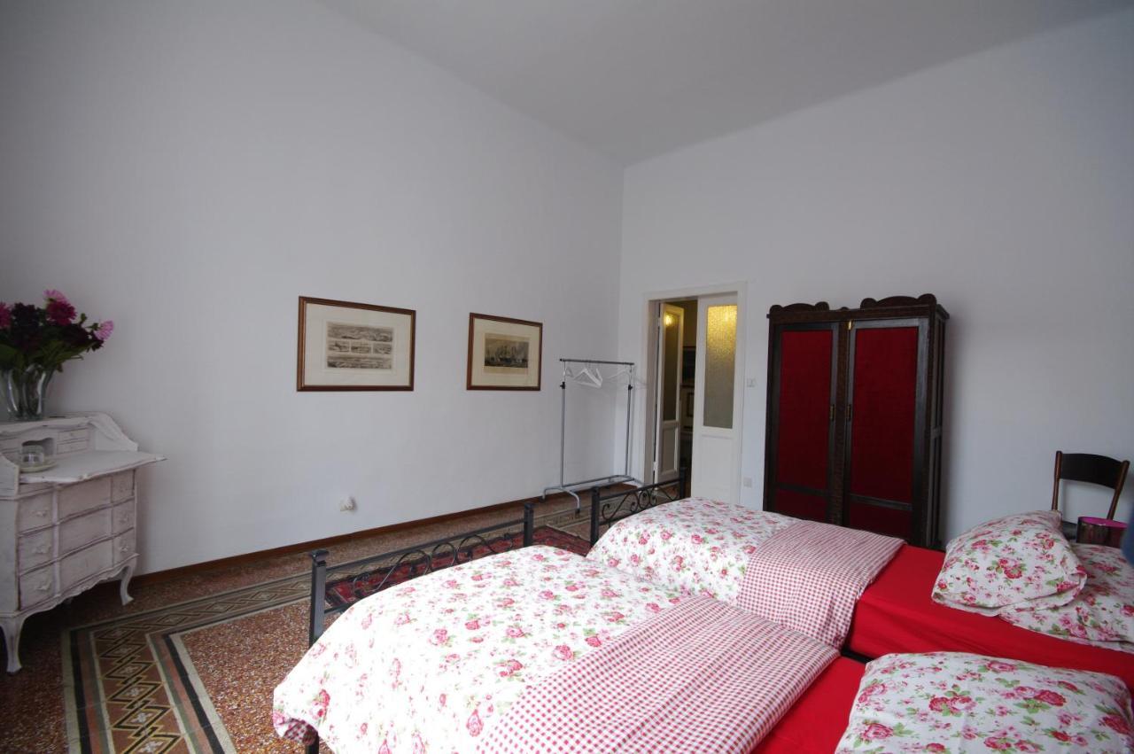 Acquamarina B&B Livorno Phòng bức ảnh